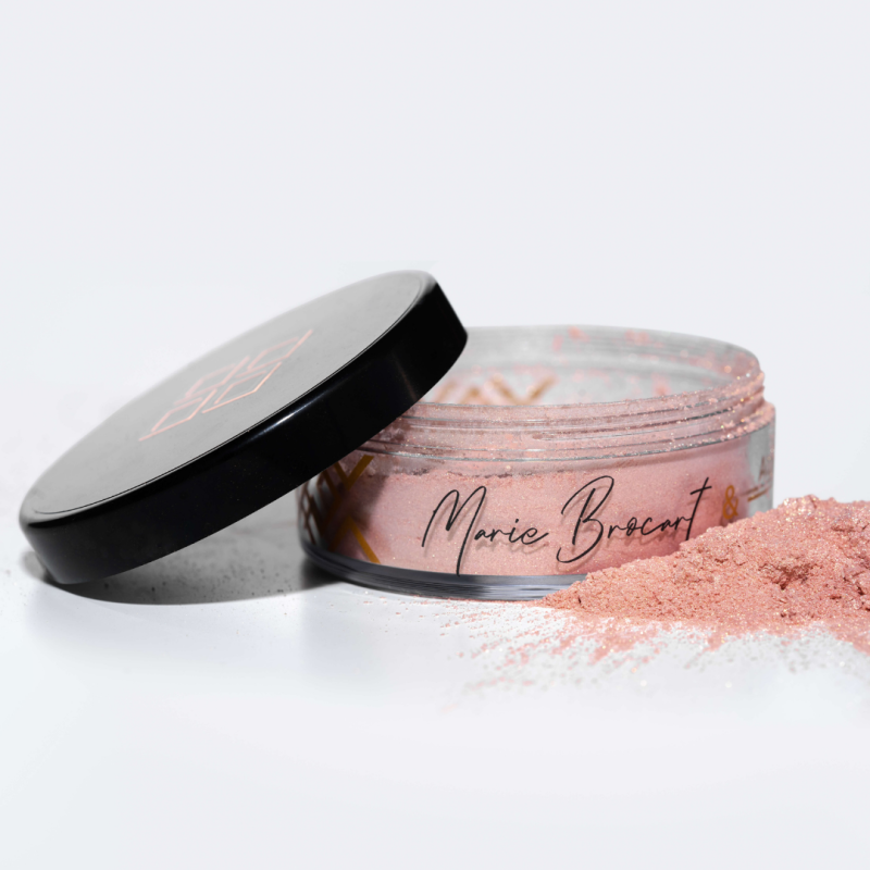 mineralny-rozswietlacz-do-twarzy-ciala-highlighter-marie-brocart-aleksandra-kaj-2