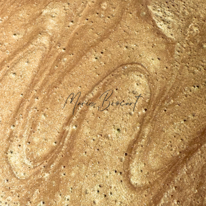 marie-brocart-rozświetlający-nawilzajacy-żel-do-ciała-po-opalaniu-z-drobinkami-bioglitter-efekt-shimmer